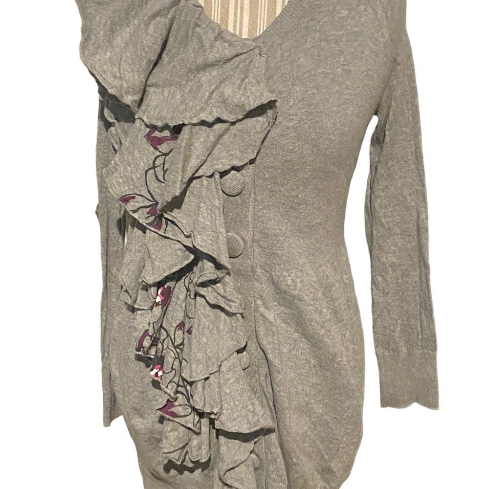 Moth size small ruffled accent cardigan excellent condition